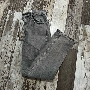 Abercrombie & Fitch Women's 90’s straight Ultra High Rise black wash Jeans 25/0s